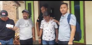 Penyidik Seksi Pidana Khusus Kejari Selayar,Cekok DPO Kasus Tipikor di Kota Cilegon, Banten